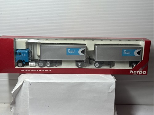 Herpa truck - 🇨🇵,