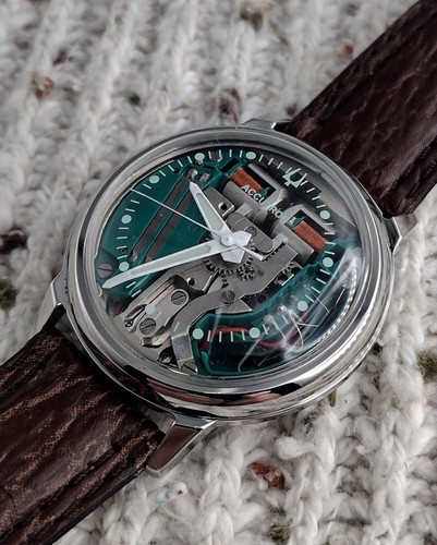 Bulova accutron 214 - bulova,