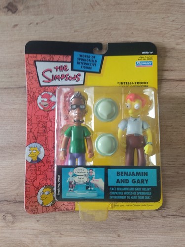 Figurines benjamin and gary - and, /