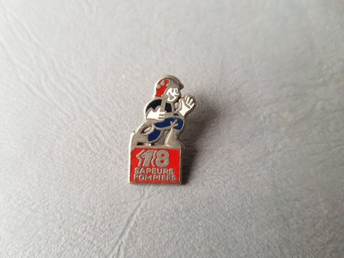 Pin pompiers sapeurs - -,