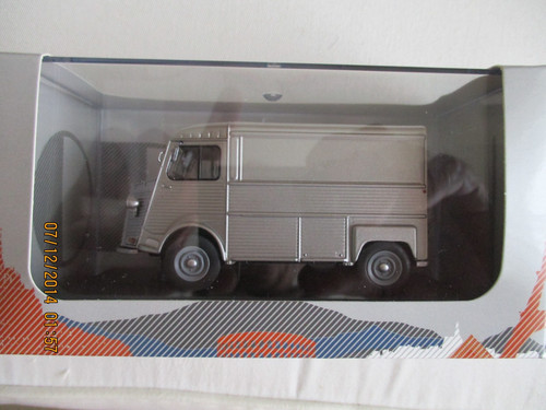 Miniature tube citroen 1971 - tube,