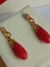Boucles d'Oreilles Vintage Puces en Or Jaune 18K (750) & Corail Rouge Intense
