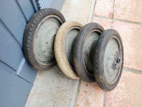 Roues pour voiture pédales - roues,