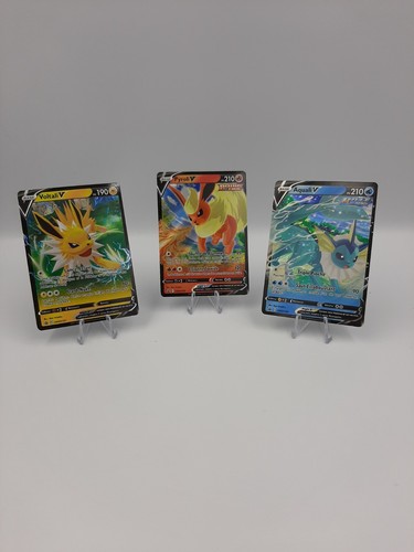 Lot carte pokémon voltali - voltali, v