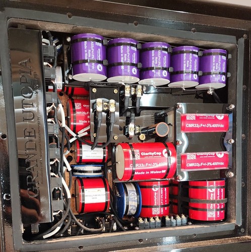 Lab focal 1st gen grande - jm,