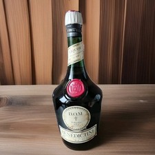 bouteille de bénédictine DOM