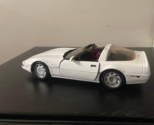 1993 Corvette and 1992 Corvette ZR1’s 1 18