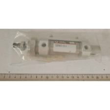 Vérin pneumatique profilé