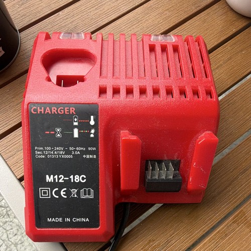 Charger compatible milwaukee - charger,