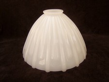 ancien grand globe en opaline