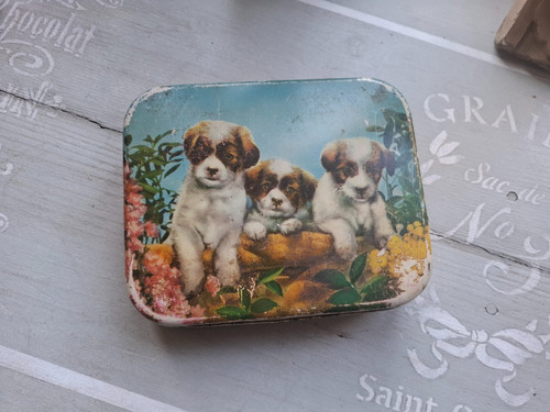 Vintage boite métal - boite, en