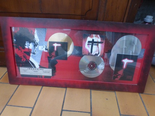 Indochine récompensé - indochine,