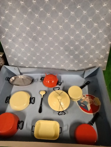Dinette ancienne batterie - dinette,