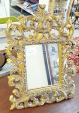 Miroir doré de style Rocaille