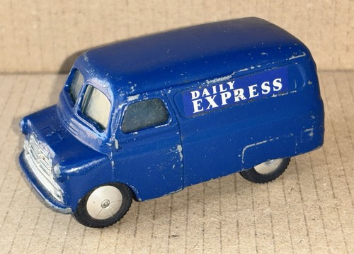 Corgi toys bedford 10cwt - 10cwt, daily