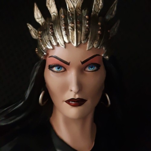Arh studios sideshow statue - studios,