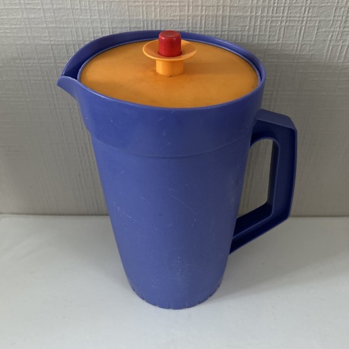 Pichet tupperware plastique - pichet, en
