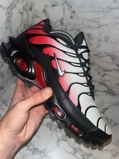 Nike TN Black Red