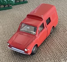 Lion Car  ~DAF 33 Van Variomatic (1967-1974) -Red~  1:43 Scale  -Made in Holland