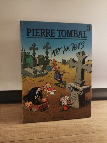 Pierre tombal mort aux dents - tombal,