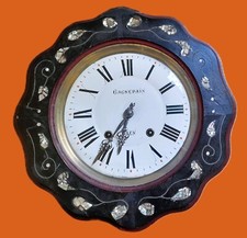 horloge "oeil de boeuf" de