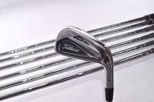 7 pièces Titleist AP2 716