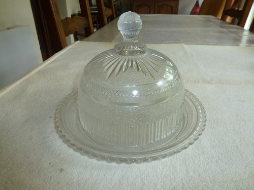 Cloche fromage son - cloche, a
