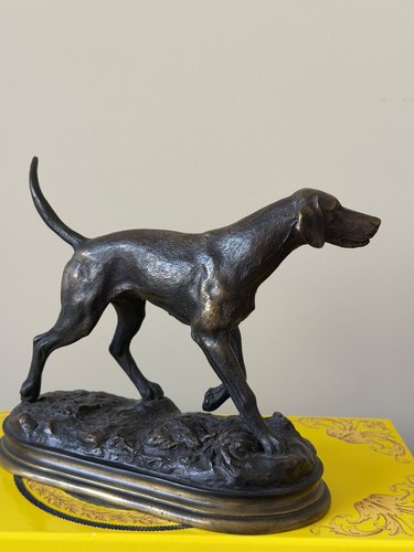 Chien braque mene bronze - mene, en