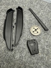 TEAM ASSOCIATED RC8T Parts Lot Spur Gear, Side Guards, Diff Cover Center Support