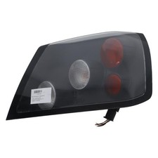 Feu arriere principal droit