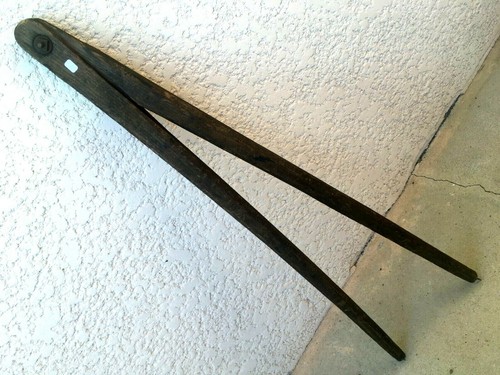 Old tool compass - (no.,