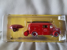 Camion pompier Lafflynfin + remorque pompe 1/43 très bon état occasion Hachette