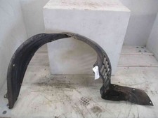 Pare-boue aile avant gauche