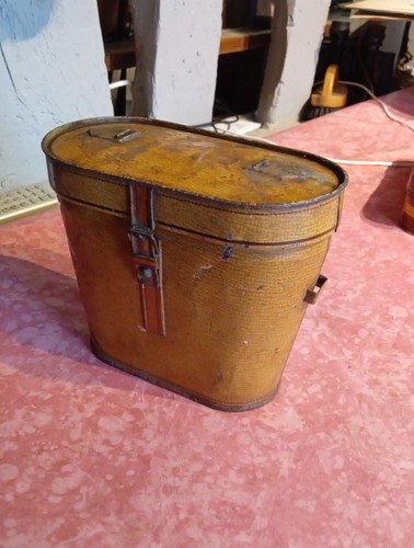 Ancienne boite biscuits - biscuits, en