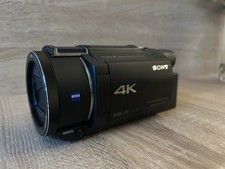 Caméscope Sony FDR-AX53 –