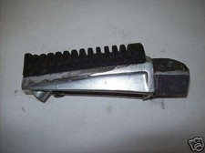 REAR RIGHT FOOTREST FOR YAMAHA T-MAX 500 2001 (Z0554)