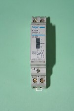 CONTACTEUR HAGER  JOUR ET NUIT 20A 230V 240221 ET 221