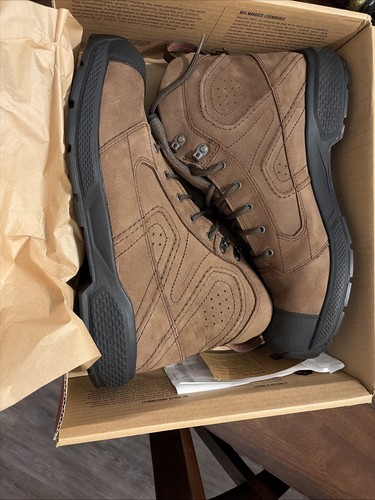 Size red wing - e2, 985