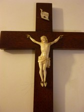 CRUCIFIX,CHRIST SUR CROIX