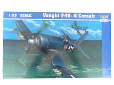 CB356 Trumpeter #02222 1:32