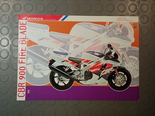 Brochure honda cbr - honda, 900