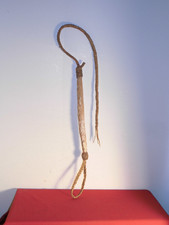 Objet ancien  / fouet /