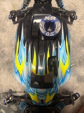 Buggy RC HB Racing 1/8 Nitro