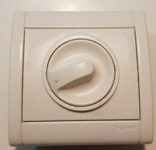 84141 legrand sagane - 84141,
