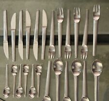 Space Âge ménagère Guy