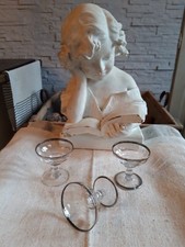 3 anciens petits verres à
