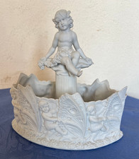 Jardinière au putti et
