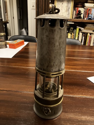 Ancienne lampe mineur - ancienne,