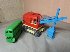 Vintage Tudor Rose Pelle