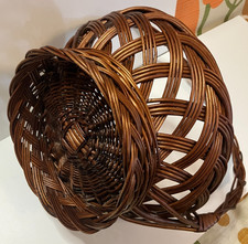 Ancien panier en osier début